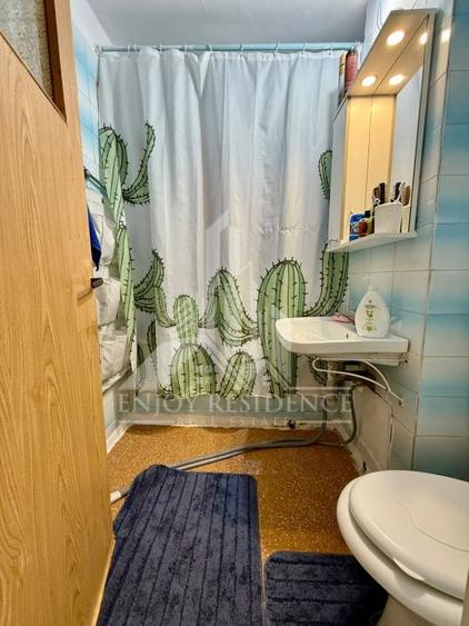 Apartament cu 3 camere decomandat, mobilat în Rahova