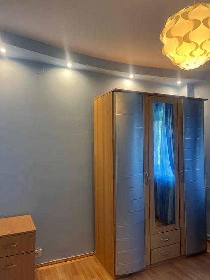 Apartament cu 4 camere decomandat în Timpuri Noi