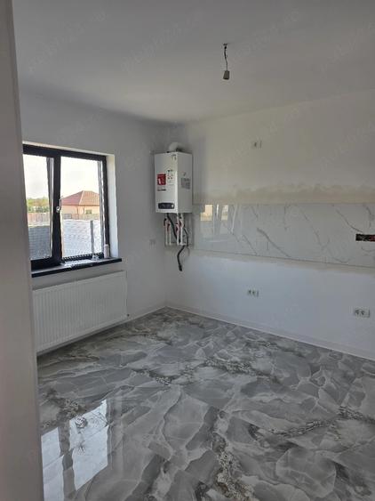 Casă cu Teren 270 Mp în Valu lui Traian