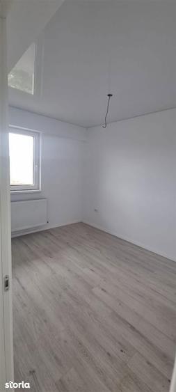Apartament cu 2 camere decomandat în Bârnova
