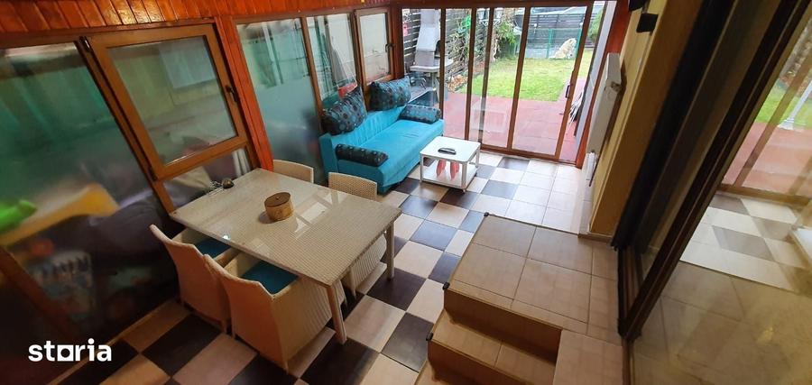 Casă cu 4 camere cu Teren 120 Mp în 1 Decembrie