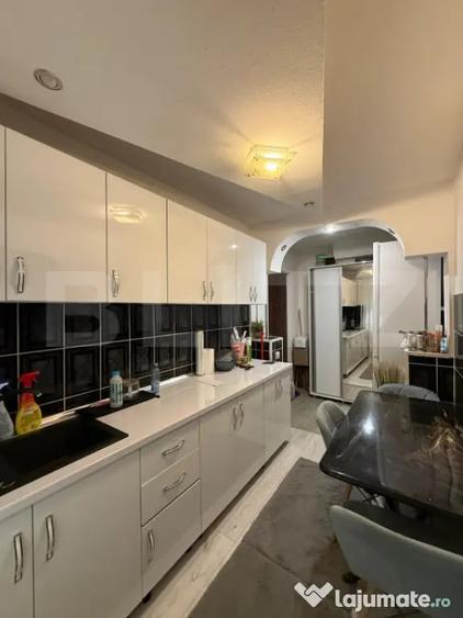 Apartament cu 3 camere, etajul 1, zona-Comuna din Paris - 5