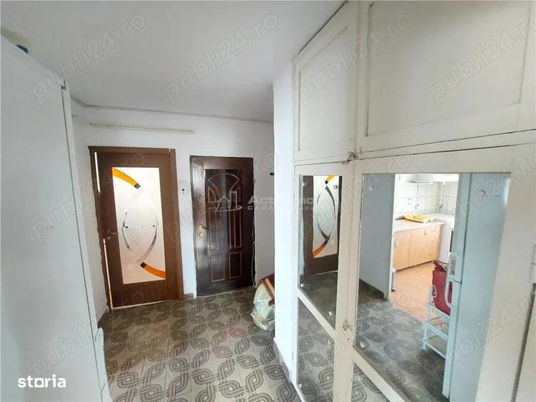Apartament cu 2 camere decomandat în Central