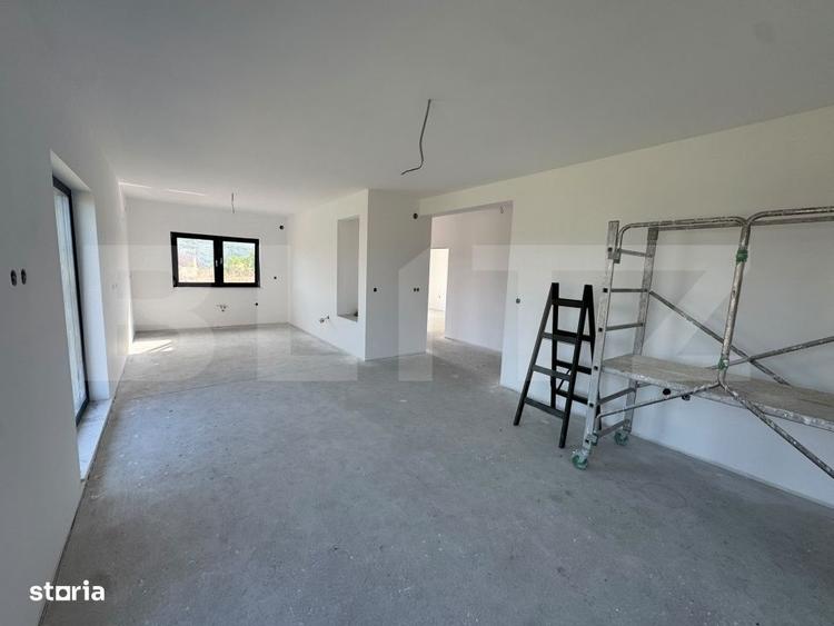 Casă cu 3 camere decomandat în Central