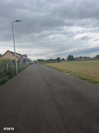 Teren de 628 mp, în Stupini