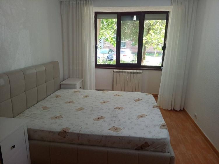 Apartament cu 2 camere decomandat în Exterior Sud