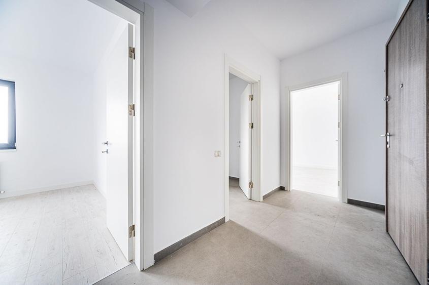 Apartament cu 3 camere decomandat în Brâncoveanu