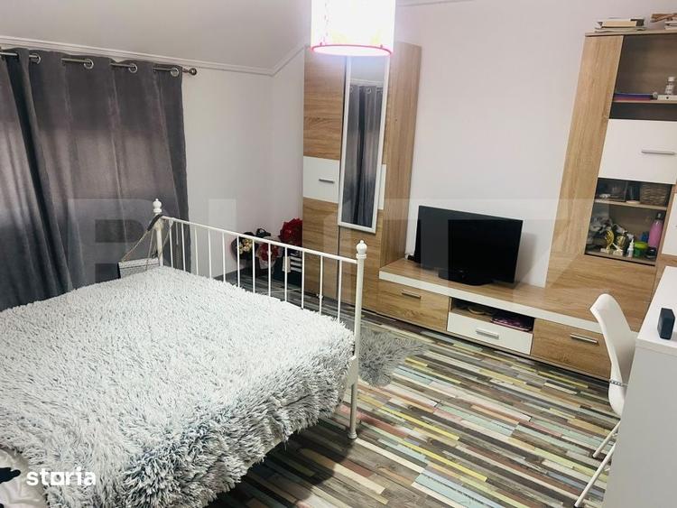Casă cu 6 camere cu Teren 1000 Mp în Mereni