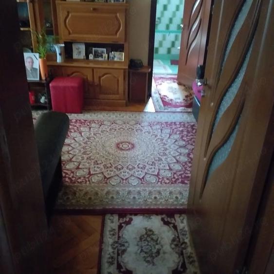 Apartament cu 2 camere semidecomandat în Titulescu
