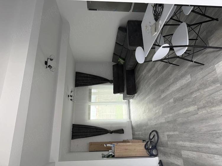 Casă cu 3 camere cu Teren 300 Mp în Urseni