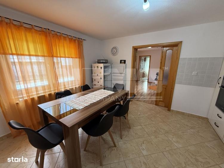 Casă cu 4 camere în Frătăuții Vechi