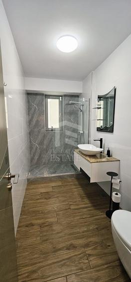 Apartament cu 2 camere Mamaia Nord, primul rand la mare, termen lung - 9