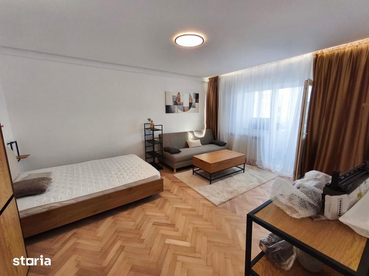 Garsonieră decomandată în Rahova