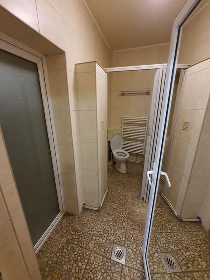 Spațiu comercial, de 90 mp, în Central