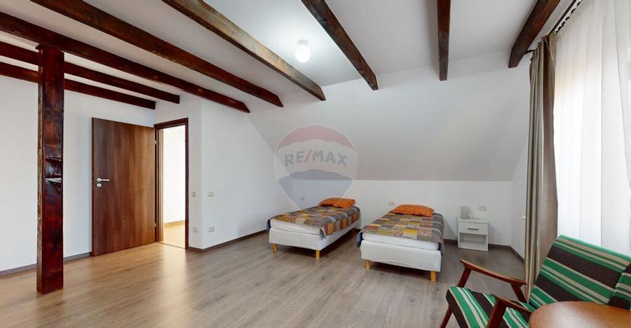 Spațiu comercial, de 386 mp, în Lisa