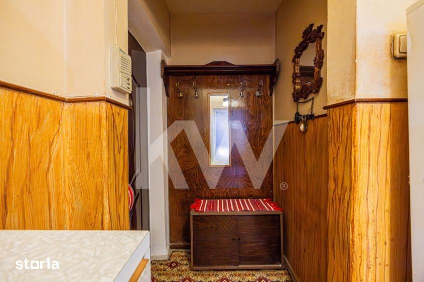 Apartament cu 2 camere semidecomandat, mobilat în Blumăna