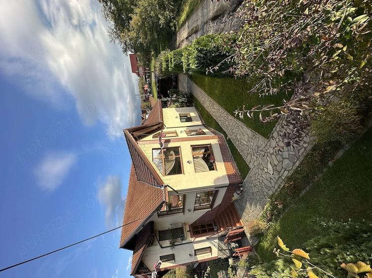 Casă cu 4 camere cu Teren 1000 Mp în Exterior Vest