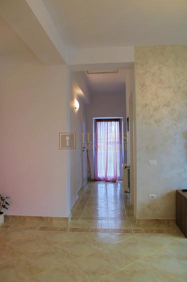 Casă cu 3 camere cu Teren 100 Mp în Torontalului