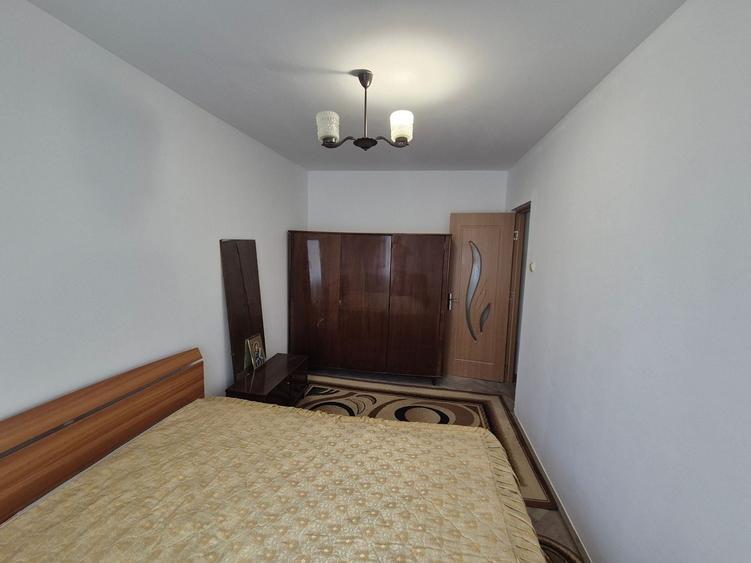 Apartament cu 2 camere nedecomandat, mobilat în Inel II