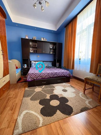 Apartament cu 3 camere semidecomandat în Șerban Vodă
