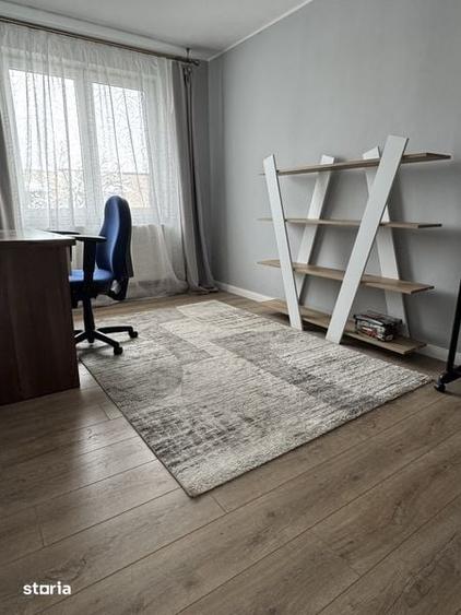 Apartament cu 3 camere în Progresul