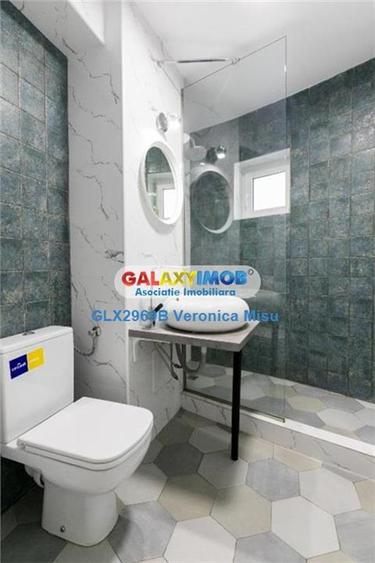 Garsonieră decomandată în Unirii