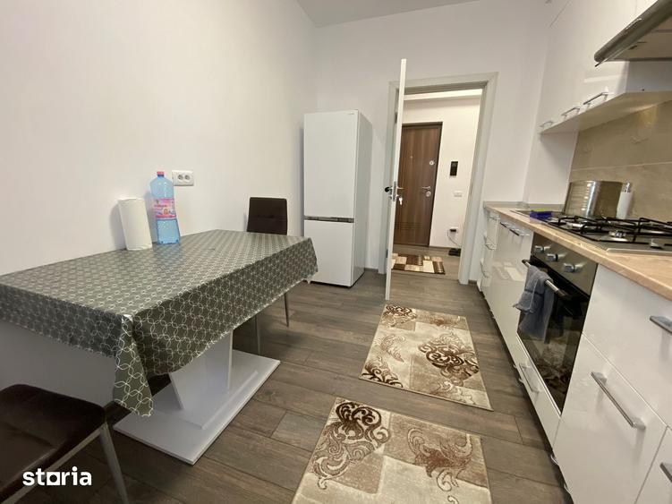 Apartament cu 2 camere decomandat în Mioriței