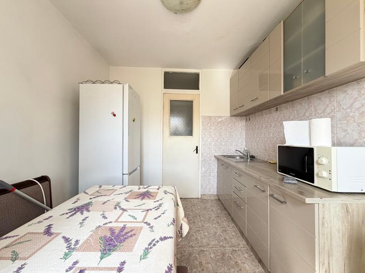 Apartament cu 2 camere semidecomandat în Olimpia-Stadion