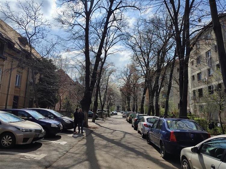 Vanzare apartament 3 camere Alba Iulia, cu CT - 1