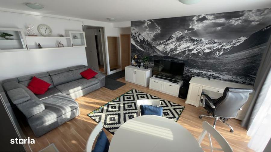 Apartament cu 2 camere, mobilat în Central