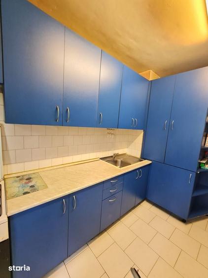 Apartament cu 3 camere decomandat în Rahova