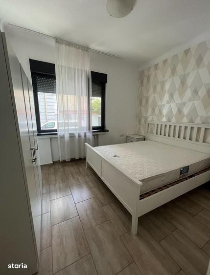 Apartament cu 4 camere decomandat în Calea Plevnei
