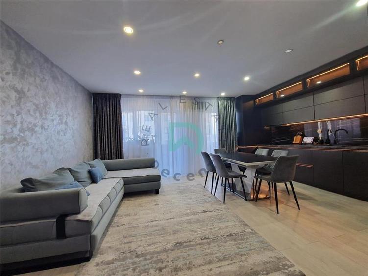 Apartament cu 4 camere decomandat, mobilat în Tractorul