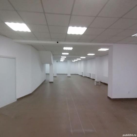 Spațiu comercial, de 300 mp, în Gara de Sud