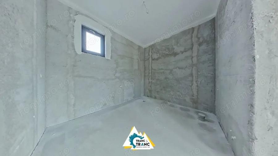 Casă cu 3 camere cu Teren 276 Mp în Vladimirescu