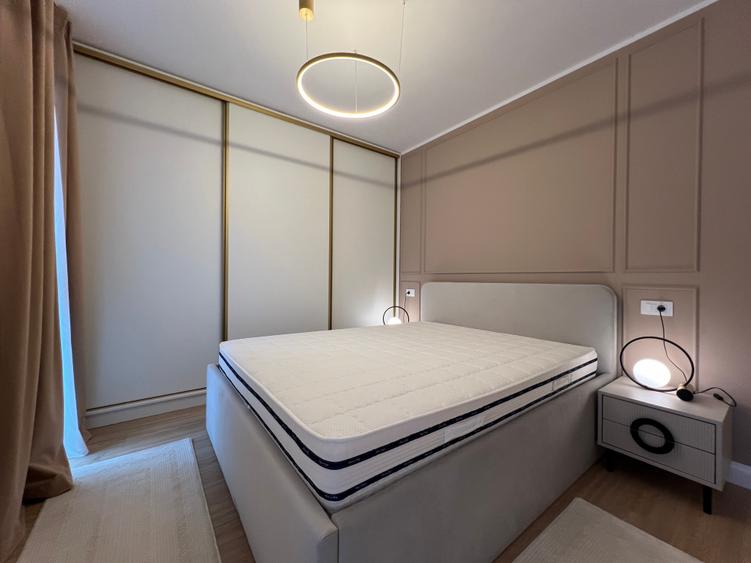 Apartament cu 2 camere semidecomandat, mobilat în Iancu Nicolae