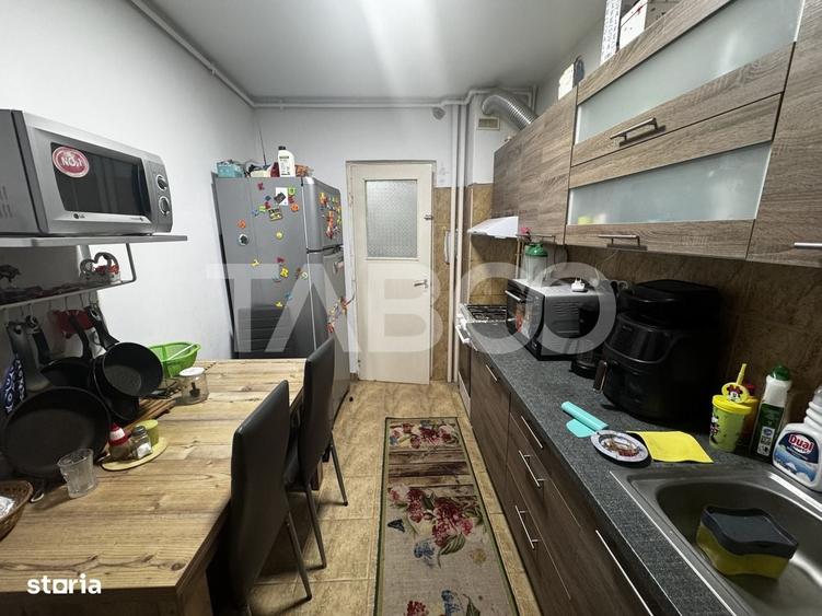 Apartament cu 3 camere în Șelimbăr