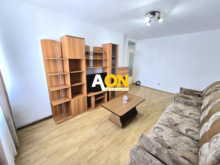 Apartament cu 4 camere decomandat, mobilat în Ampoi 3