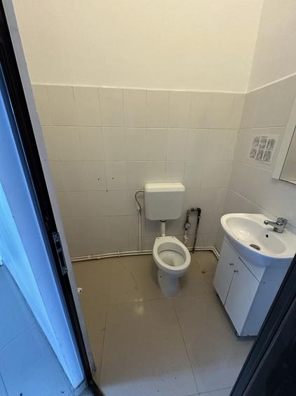 Spațiu comercial, de 42 mp, în Central
