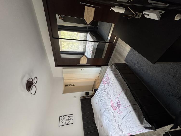Apartament cu 2 camere semidecomandat în Vlahuță