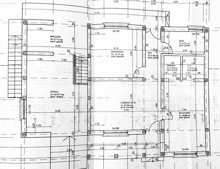 Duplex cu 4 camere cu Garaj în Prisăcani