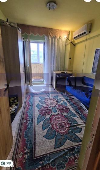 Apartament cu 4 camere semidecomandat în Crângași