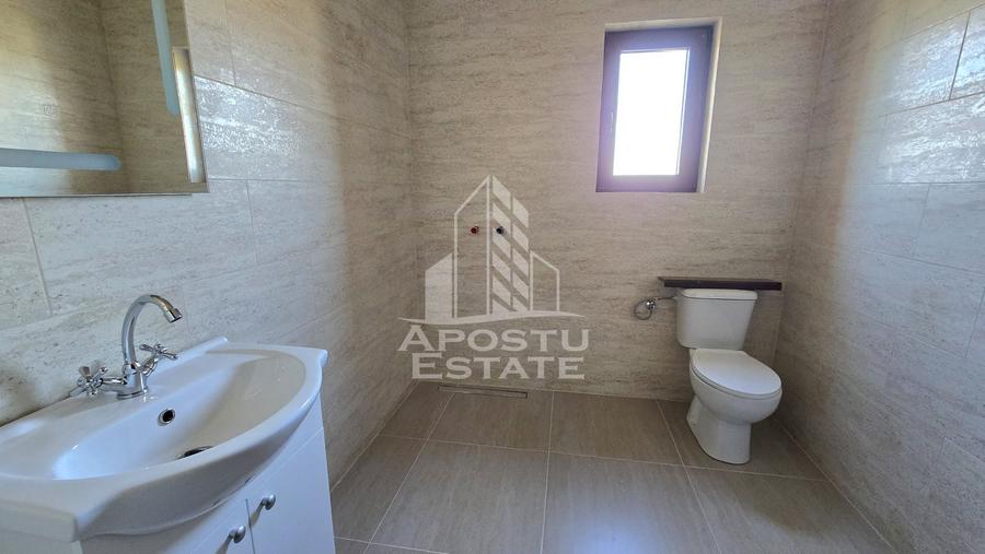 Duplex cu 5 camere cu Canalizare în Giarmata