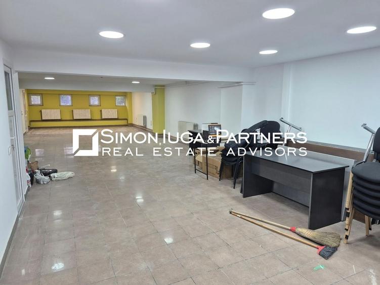 Spațiu comercial, de 120 mp, în Mărăști