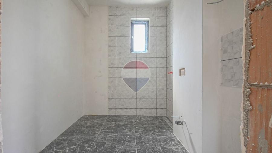 Duplex cu 4 camere cu Teren 500 Mp în Stupini
