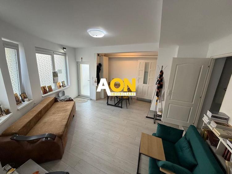 Apartament cu 3 camere decomandat, mobilat în Cetate