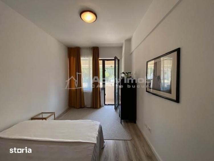 Apartament cu 3 camere în Străulești