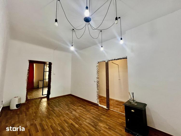 Apartament cu 2 camere semidecomandat în Independenței
