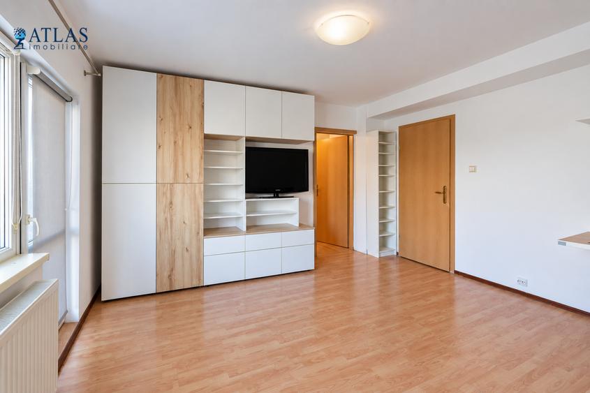 Apartament cu 2 camere semidecomandat în Scriitorilor