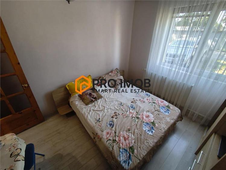 Apartament cu 2 camere semidecomandat, mobilat în 1 Decembrie